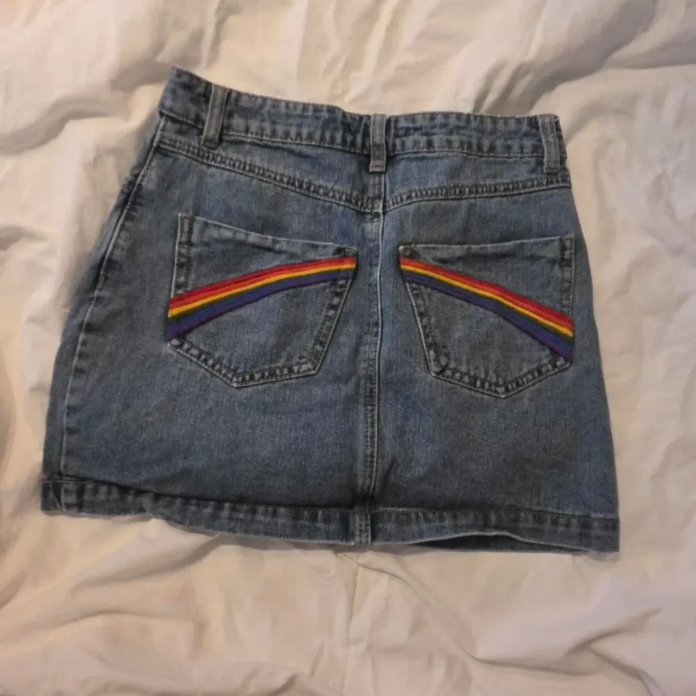 Forever 21 Embroidered Rainbow Pocket Denim Mini Skirt - Size Small Y2K retro